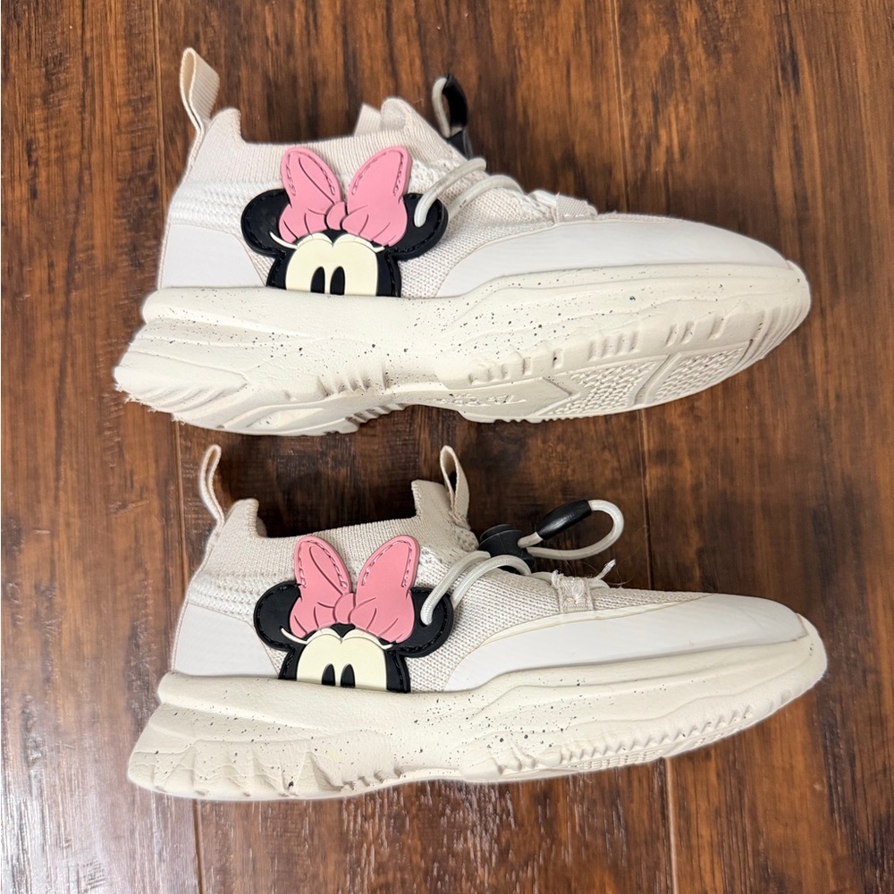 Zara x Disney Minnie Mouse Sneakers: Toddler Sz 7, EU 24 EUC - Picture 2 of 5